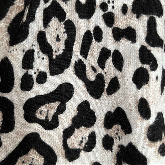 LEOPARD PRINT CARDIGAN SWEATER - Picture 7 of 10